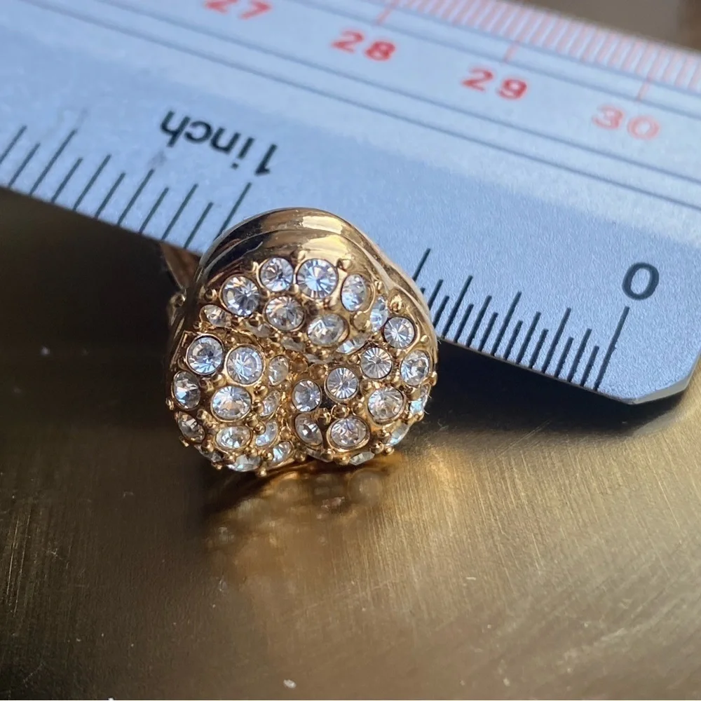 Beautiful gold tone SWAROVSKI crystal clip on earrings_8